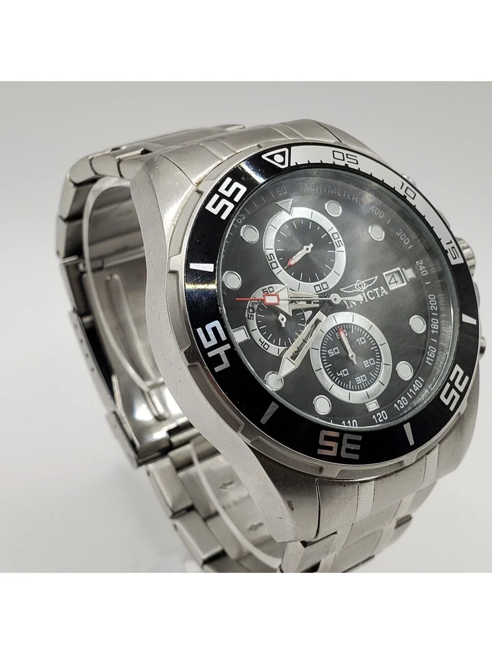 Invicta Chronograph 17012 Mens Watch 42mm Rotating Bezel New Battery